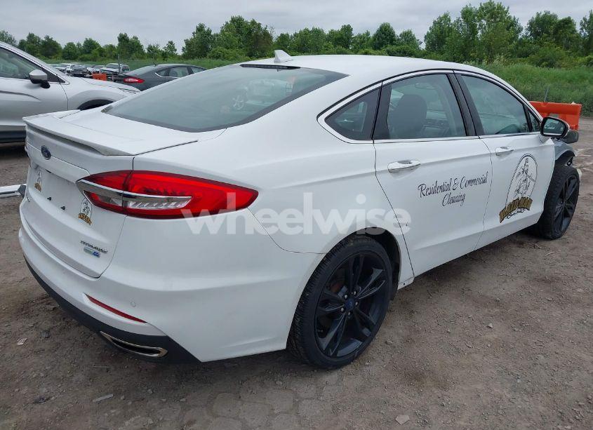 Photo 4 of 2020 Ford Fusion TITANIUM (VIN 3FA6P0D94LR133269)