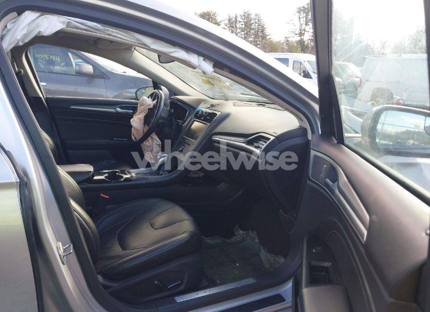 Photo 5 of 2014 Ford Fusion TITANIUM (VIN 3FA6P0D95ER172777)