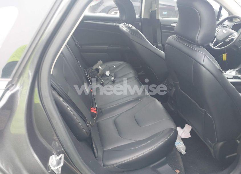 Photo 8 of 2018 Ford Fusion TITANIUM (VIN 3FA6P0D95JR134234)