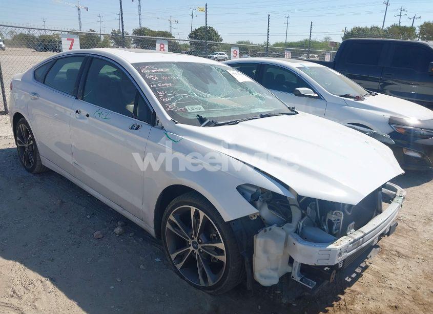 2019 Ford Fusion TITANIUM (VIN 3FA6P0D95KR222265) main photo