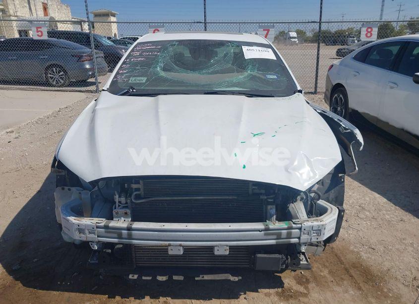 Photo 12 of 2019 Ford Fusion TITANIUM (VIN 3FA6P0D95KR222265)