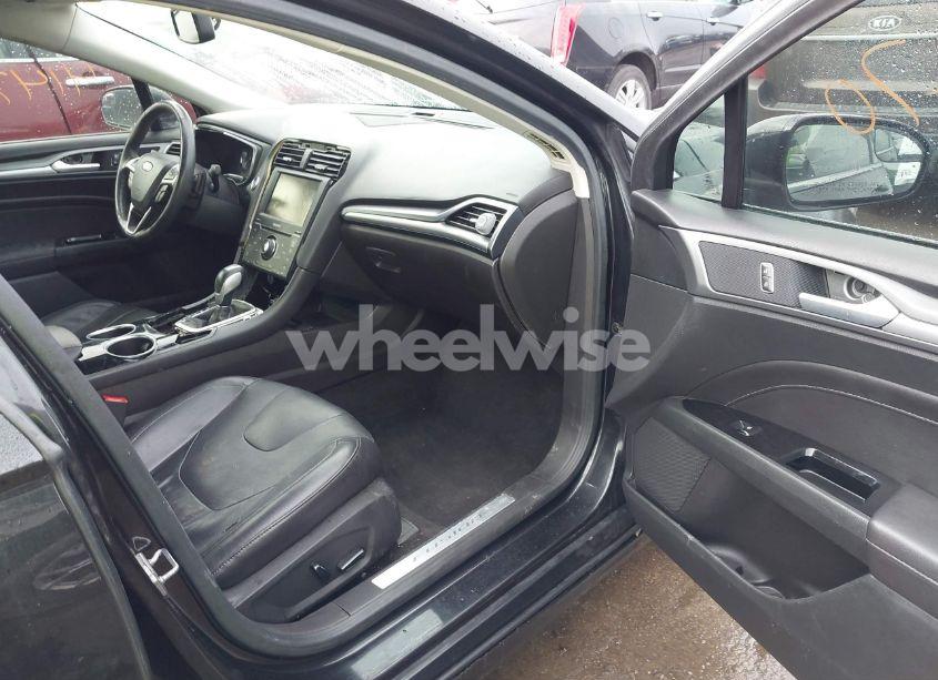 Photo 5 of 2013 Ford Fusion TITANIUM (VIN 3FA6P0D96DR101053)