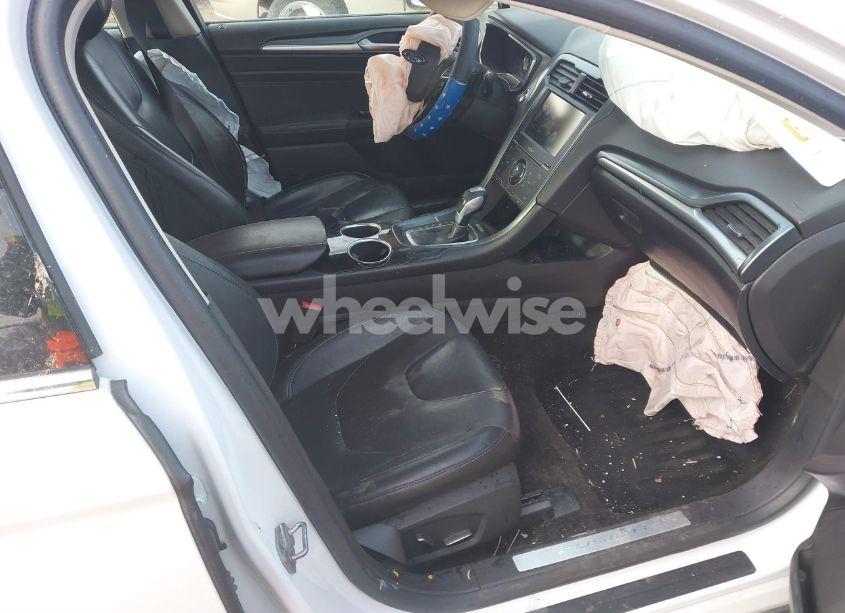 Photo 5 of 2014 Ford Fusion TITANIUM (VIN 3FA6P0D96ER140775)