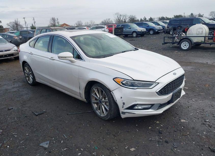 2017 Ford Fusion PLATINUM (VIN 3FA6P0D96HR411421) main photo