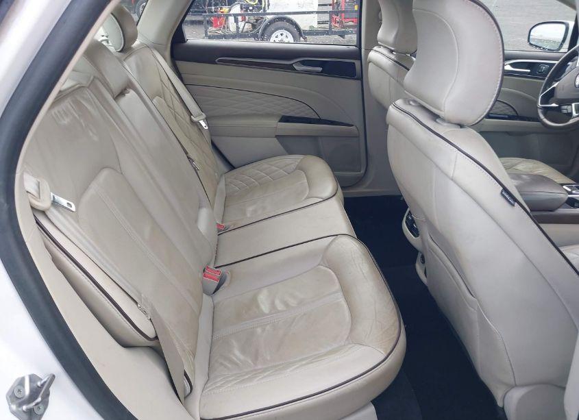 Photo 8 of 2017 Ford Fusion PLATINUM (VIN 3FA6P0D96HR411421)