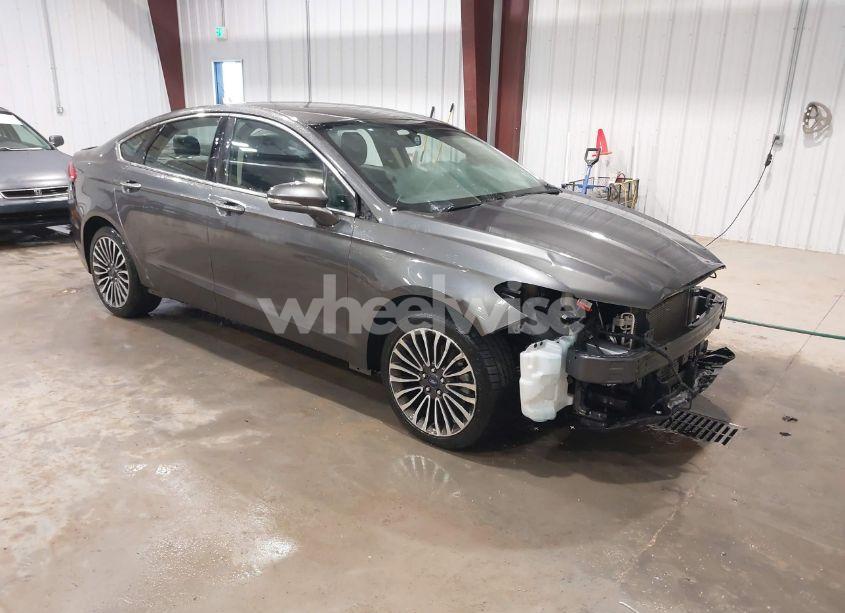 2018 Ford Fusion TITANIUM (VIN 3FA6P0D96JR225576) main photo