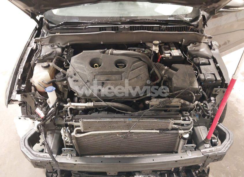 Photo 10 of 2018 Ford Fusion TITANIUM (VIN 3FA6P0D96JR225576)