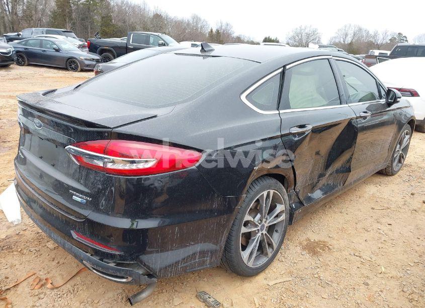 Photo 4 of 2020 Ford Fusion TITANIUM (VIN 3FA6P0D96LR137288)