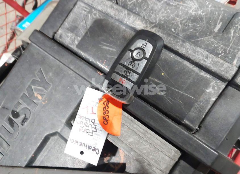 Photo 11 of 2018 Ford Fusion TITANIUM (VIN 3FA6P0D97JR155117)