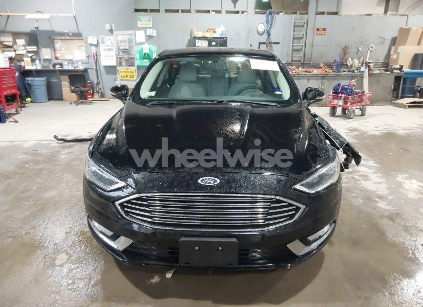 Photo 13 of 2018 Ford Fusion TITANIUM (VIN 3FA6P0D97JR155117)