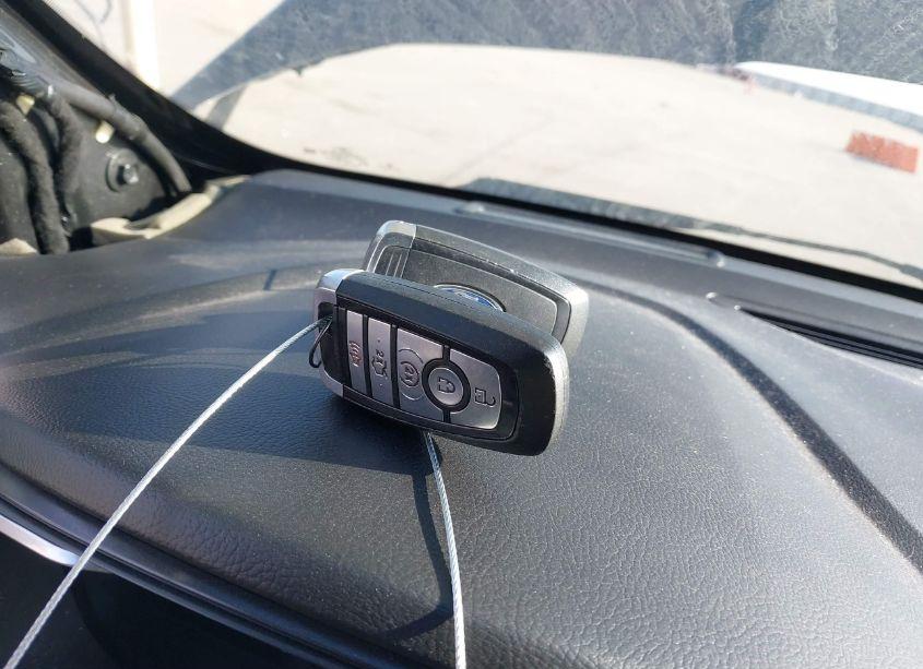 Photo 11 of 2020 Ford Fusion TITANIUM (VIN 3FA6P0D97LR199606)