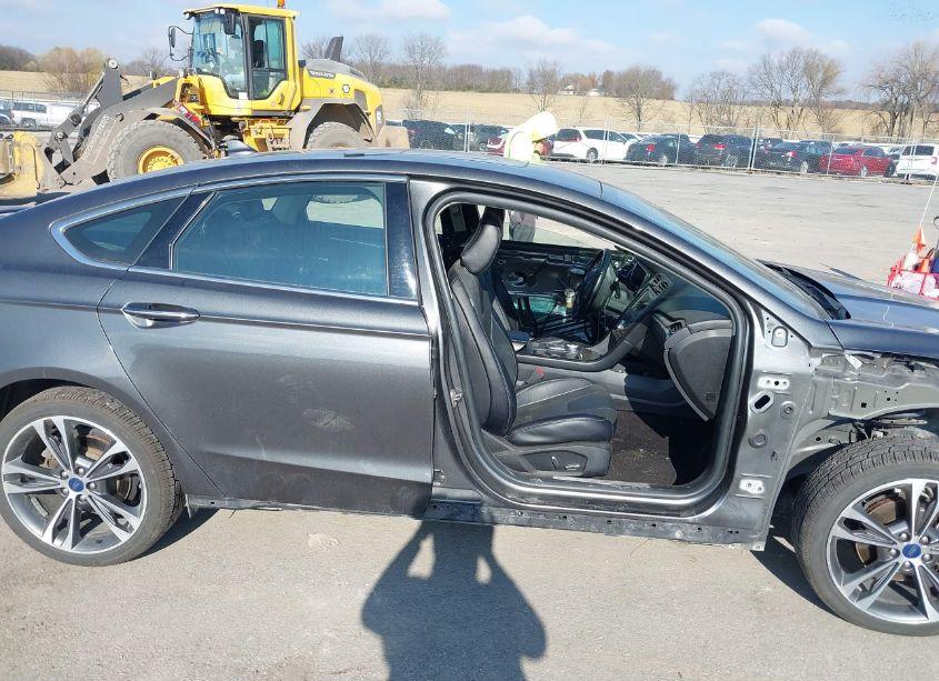 Photo 14 of 2020 Ford Fusion TITANIUM (VIN 3FA6P0D97LR199606)