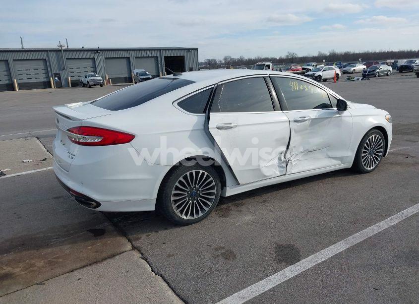 Photo 4 of 2018 Ford Fusion TITANIUM (VIN 3FA6P0D98JR124040)