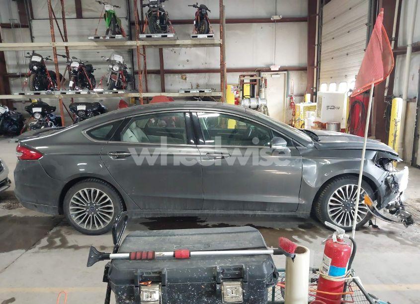 Photo 13 of 2018 Ford Fusion TITANIUM (VIN 3FA6P0D98JR205880)