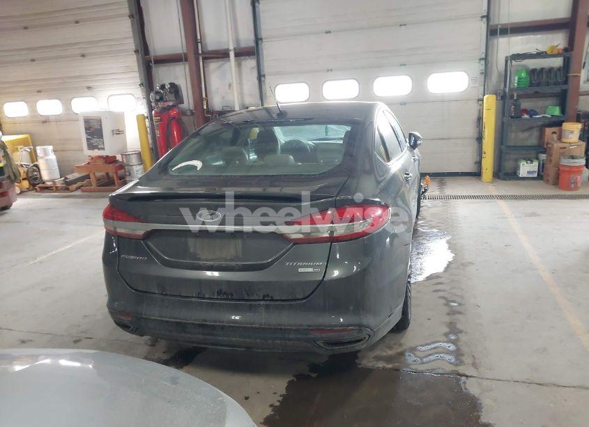 Photo 16 of 2018 Ford Fusion TITANIUM (VIN 3FA6P0D98JR205880)