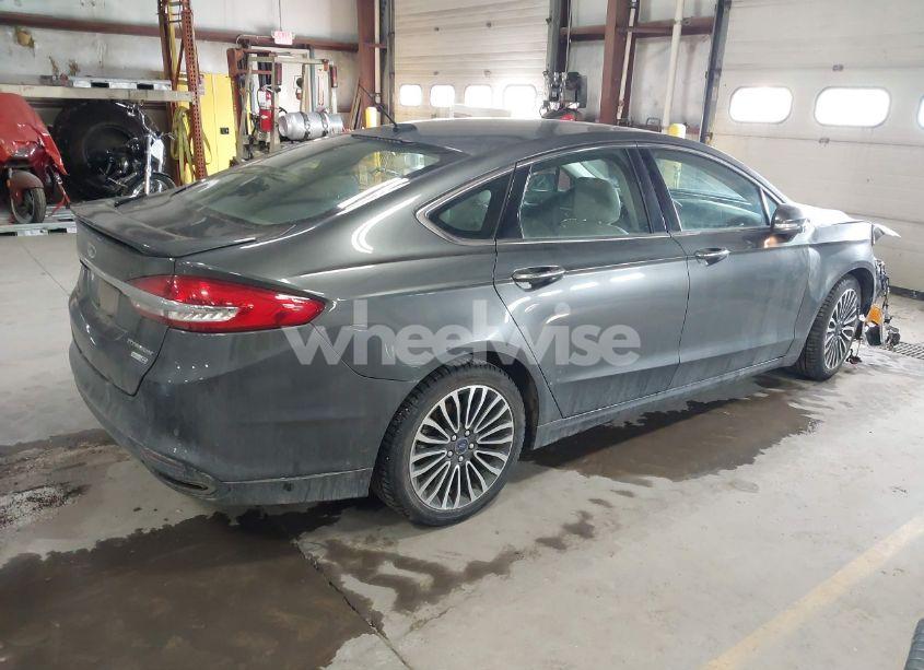 Photo 4 of 2018 Ford Fusion TITANIUM (VIN 3FA6P0D98JR205880)