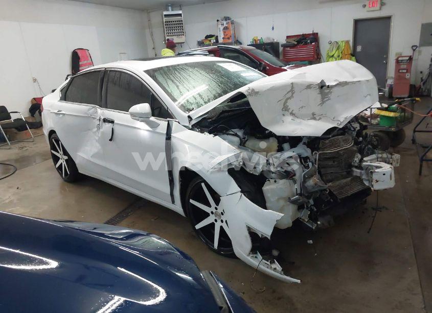 2019 Ford Fusion TITANIUM (VIN 3FA6P0D98KR124007) main photo