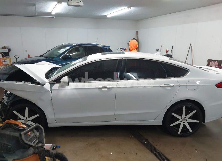 Photo 14 of 2019 Ford Fusion TITANIUM (VIN 3FA6P0D98KR124007)