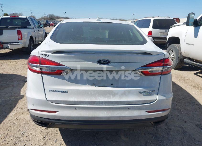 Photo 17 of 2019 Ford Fusion TITANIUM (VIN 3FA6P0D98KR124086)