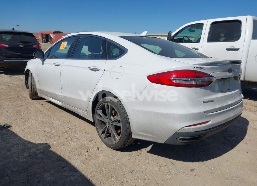 Photo 3 of 2019 Ford Fusion TITANIUM (VIN 3FA6P0D98KR124086)