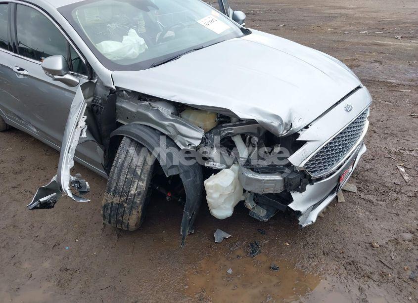 Photo 6 of 2020 Ford Fusion TITANIUM (VIN 3FA6P0D98LR115437)