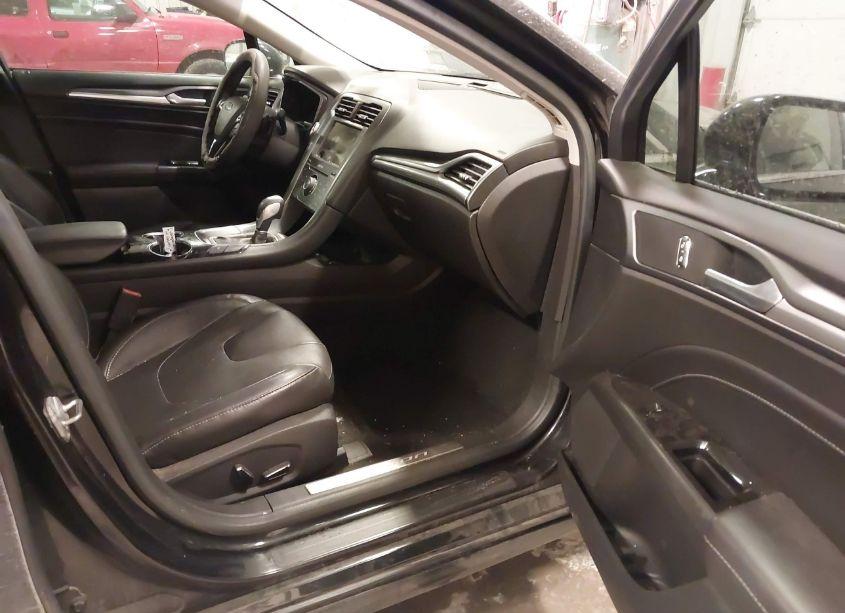 Photo 5 of 2014 Ford Fusion TITANIUM (VIN 3FA6P0D99ER161393)