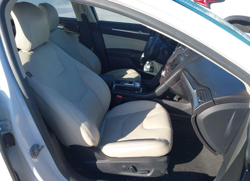 Photo 8 of 2018 Ford Fusion TITANIUM (VIN 3FA6P0D99JR131482)