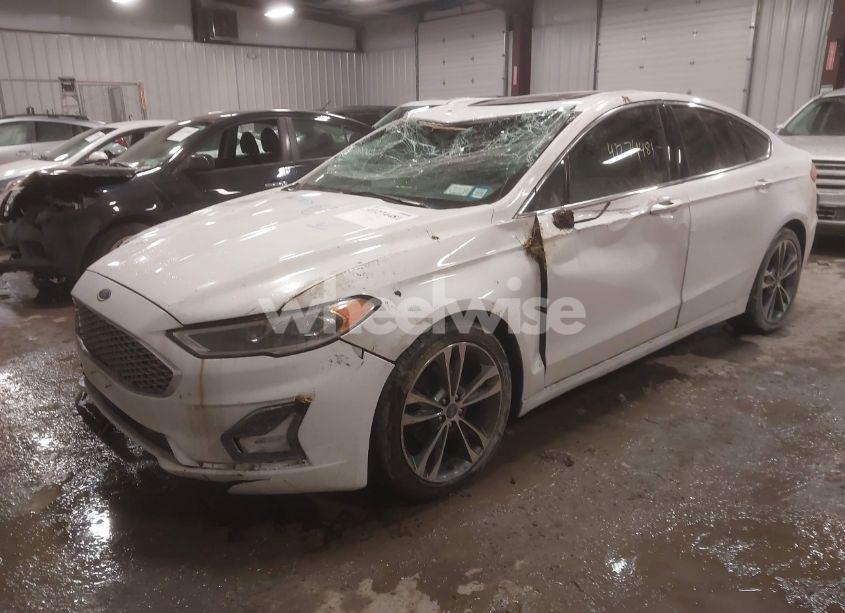 Photo 2 of 2020 Ford Fusion TITANIUM (VIN 3FA6P0D99LR131002)