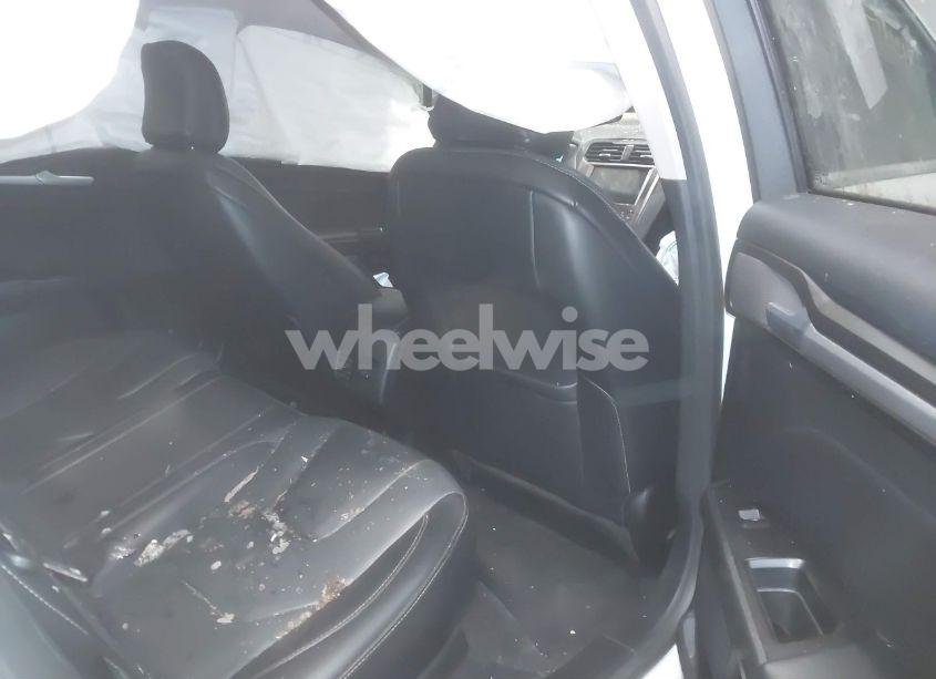 Photo 8 of 2020 Ford Fusion TITANIUM (VIN 3FA6P0D99LR131002)