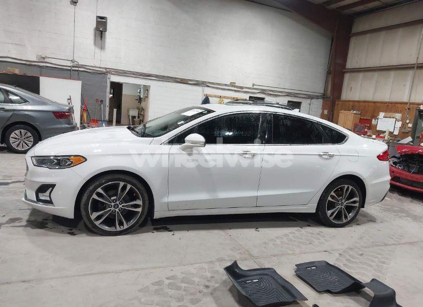 Photo 15 of 2020 Ford Fusion TITANIUM (VIN 3FA6P0D99LR131145)