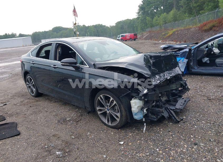 2020 Ford Fusion TITANIUM (VIN 3FA6P0D99LR203087) main photo
