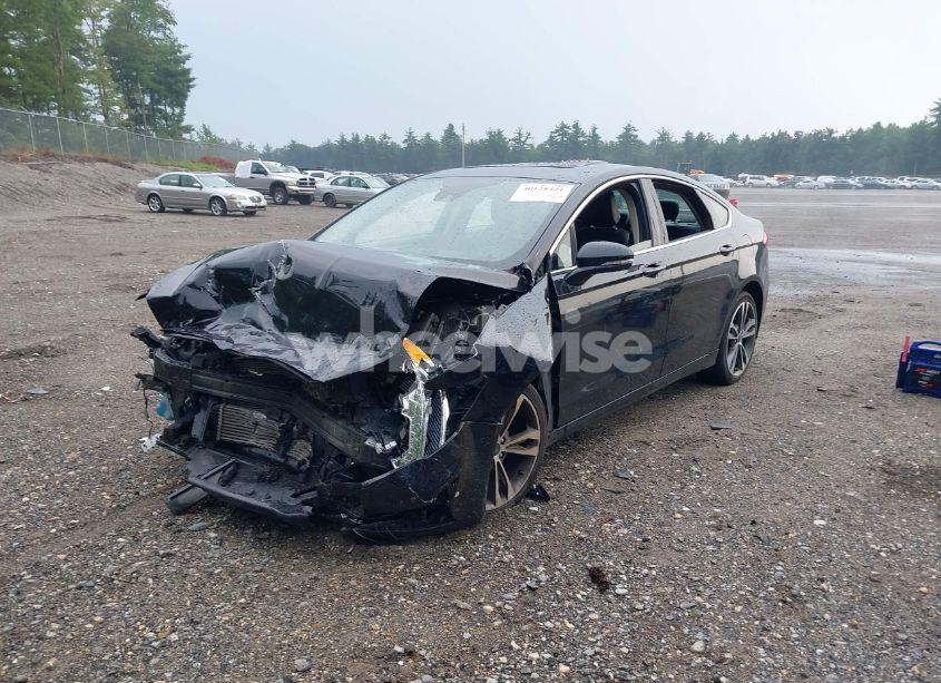 Photo 2 of 2020 Ford Fusion TITANIUM (VIN 3FA6P0D99LR203087)