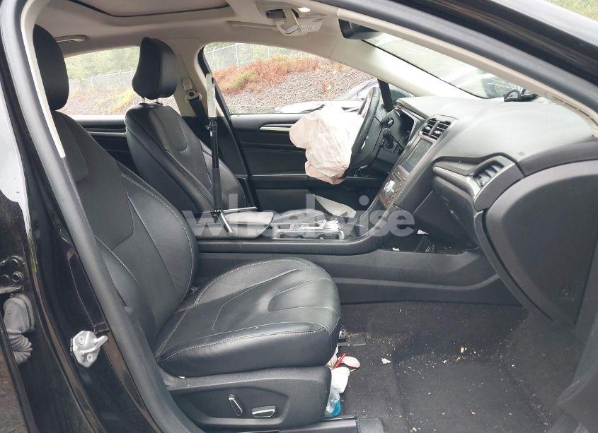 Photo 5 of 2020 Ford Fusion TITANIUM (VIN 3FA6P0D99LR203087)