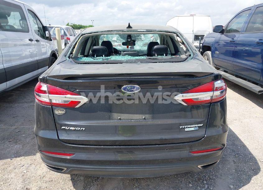 Photo 16 of 2020 Ford Fusion TITANIUM (VIN 3FA6P0D99LR203347)