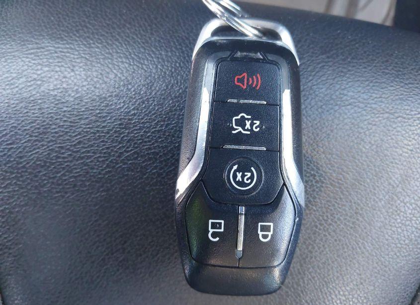 Photo 11 of 2013 Ford Fusion TITANIUM (VIN 3FA6P0D9XDR352724)