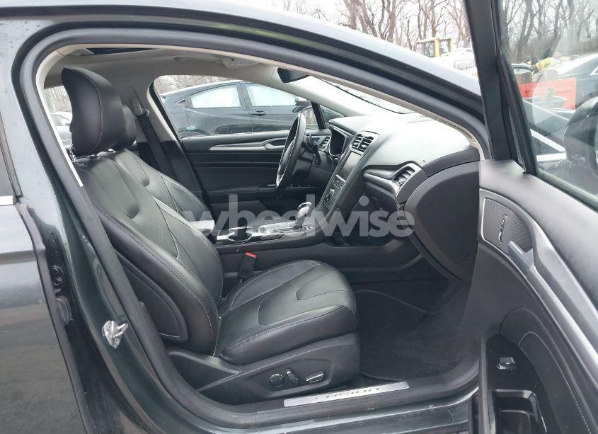 Photo 5 of 2015 Ford Fusion TITANIUM (VIN 3FA6P0D9XFR113838)