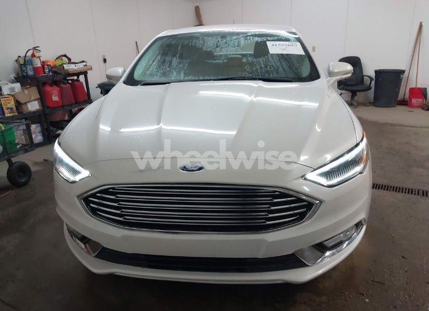 Photo 12 of 2018 Ford Fusion TITANIUM (VIN 3FA6P0D9XJR155029)