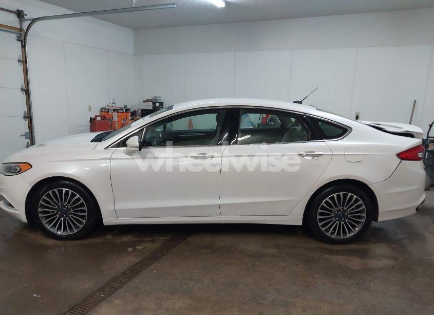 Photo 14 of 2018 Ford Fusion TITANIUM (VIN 3FA6P0D9XJR155029)