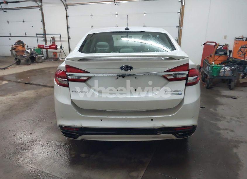 Photo 16 of 2018 Ford Fusion TITANIUM (VIN 3FA6P0D9XJR155029)