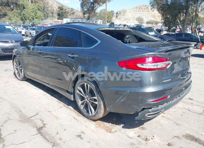 Photo 3 of 2019 Ford Fusion TITANIUM (VIN 3FA6P0D9XKR205154)
