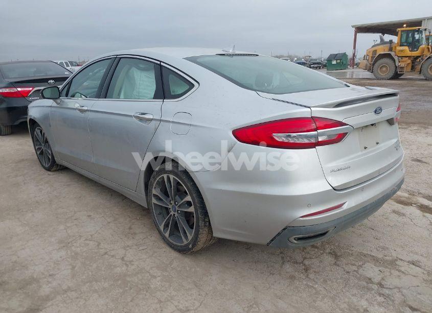 Photo 3 of 2019 Ford Fusion TITANIUM (VIN 3FA6P0D9XKR206465)