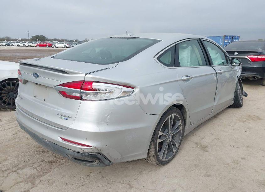 Photo 4 of 2019 Ford Fusion TITANIUM (VIN 3FA6P0D9XKR206465)
