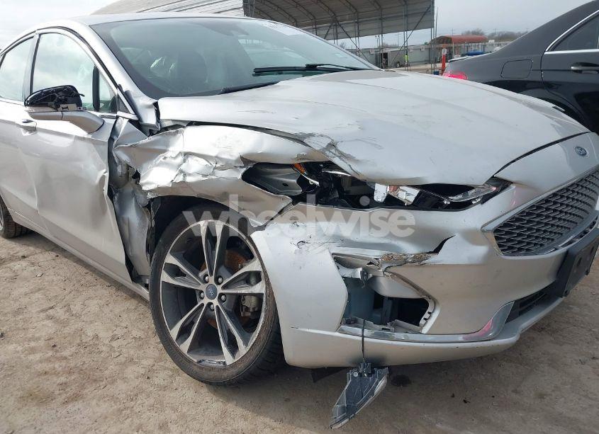 Photo 6 of 2019 Ford Fusion TITANIUM (VIN 3FA6P0D9XKR206465)