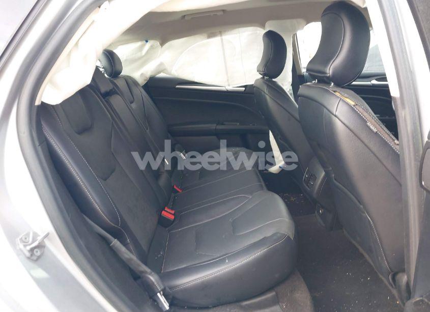 Photo 8 of 2019 Ford Fusion TITANIUM (VIN 3FA6P0D9XKR206465)