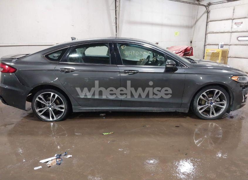 Photo 13 of 2020 Ford Fusion TITANIUM (VIN 3FA6P0D9XLR138007)