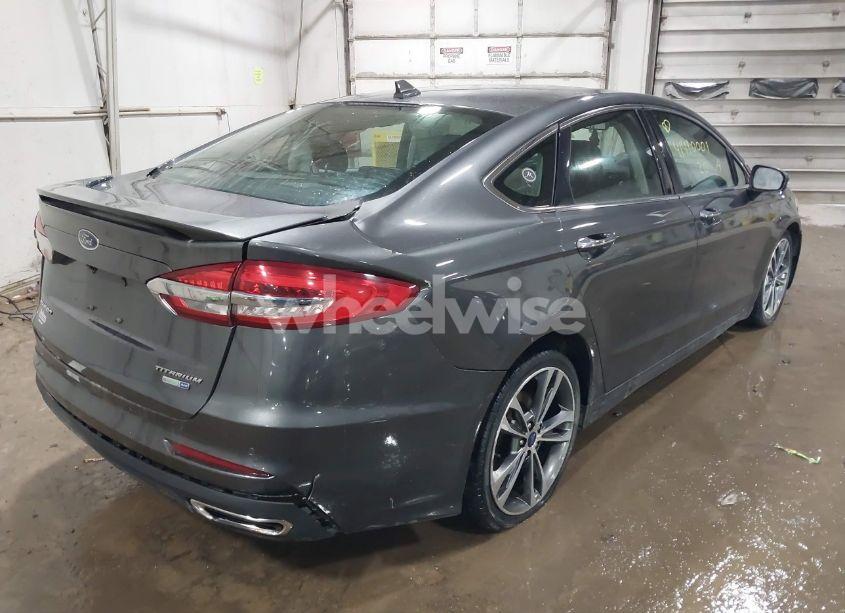 Photo 4 of 2020 Ford Fusion TITANIUM (VIN 3FA6P0D9XLR138007)