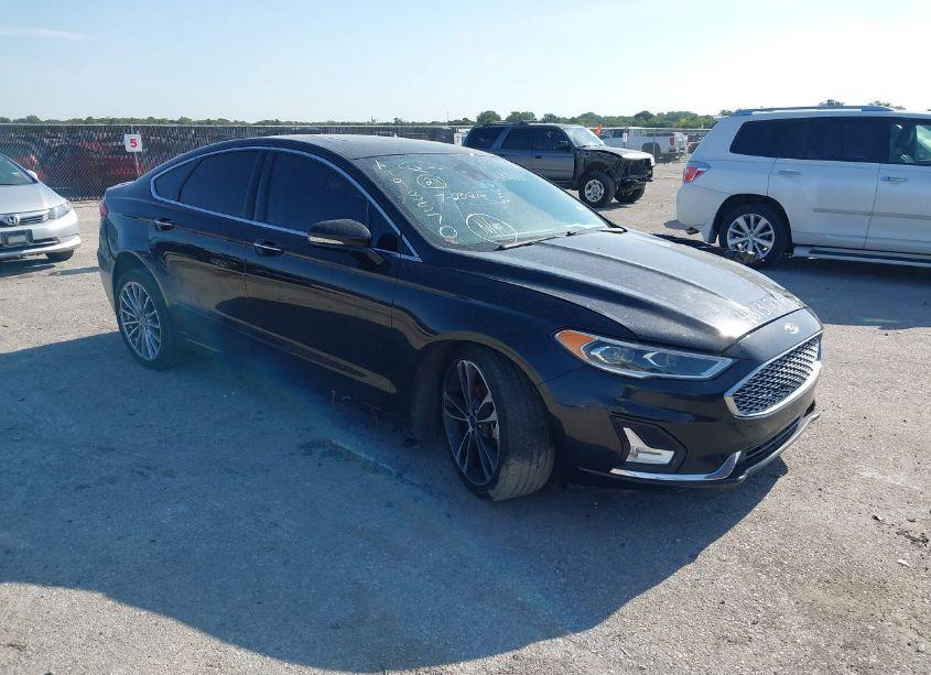 2020 Ford Fusion TITANIUM (VIN 3FA6P0D9XLR175705) main photo