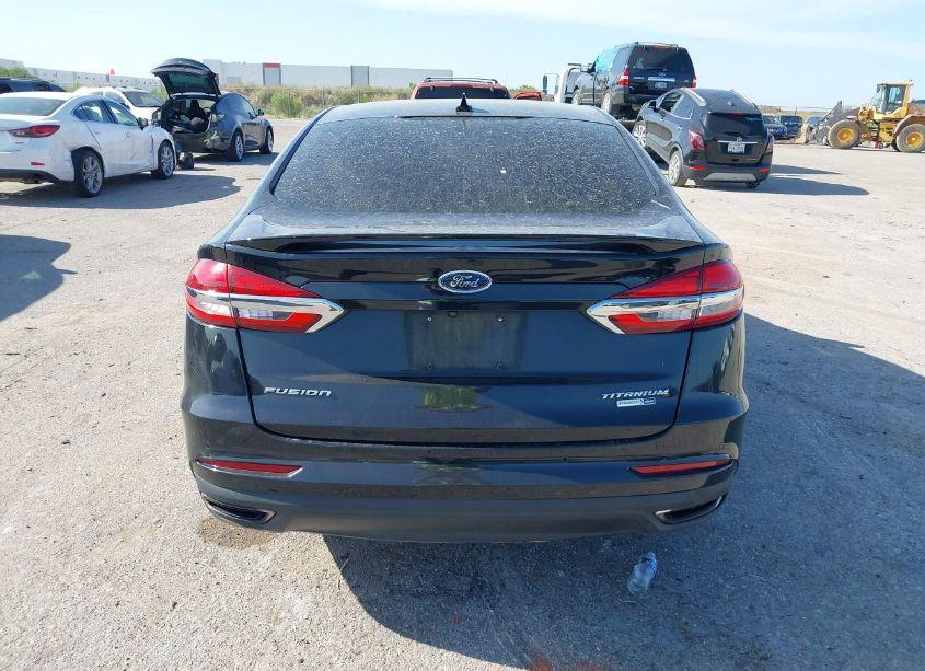 Photo 16 of 2020 Ford Fusion TITANIUM (VIN 3FA6P0D9XLR175705)