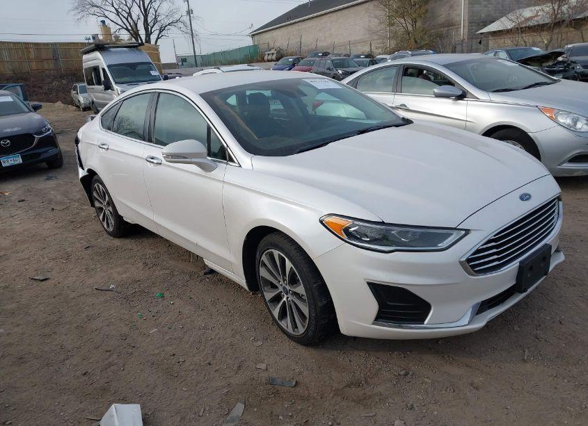 2019 Ford Fusion SEL (VIN 3FA6P0E94KR145158) main photo
