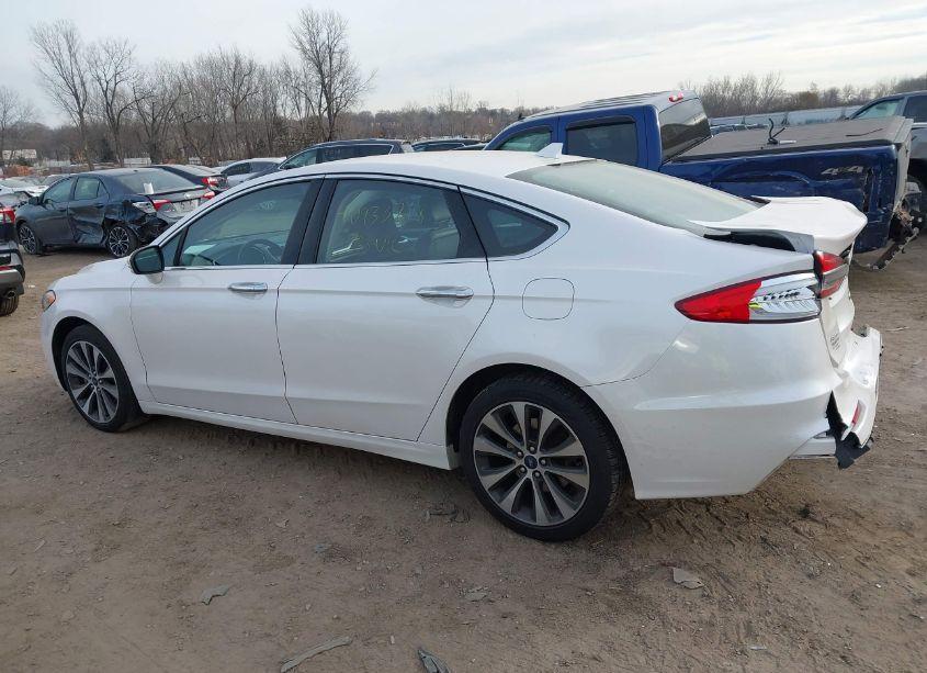 Photo 14 of 2019 Ford Fusion SEL (VIN 3FA6P0E94KR145158)